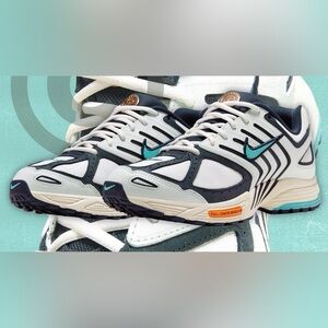 Womens Nike Air Pegasus 2005 - Sail/Green Frost size 5.5